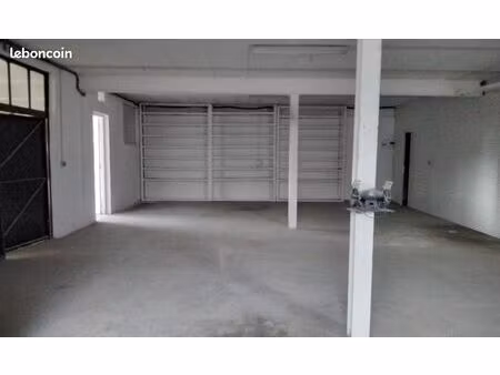 bezons local commercial 117m2 + cave 18 m2