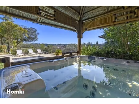 villa de luxe à vendre à sommières