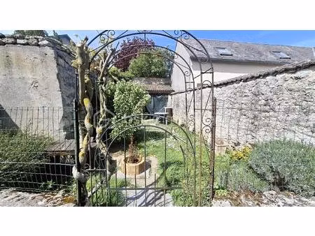 maison de 83 46 m² à cesarville-dossainville