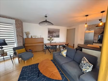 appartement - 5ème étage - 66 m2 - 3 pièces - meublé