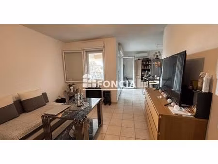 a vendre beau t3 à montfavet en résidence récente
