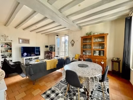 appartement à vendre 96m² avec ascenseur vue dégagée sur saumur