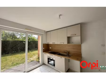 location maison  94 m² t-4 à amiens  1 190 €
