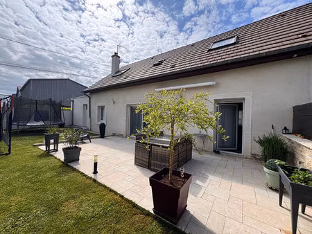 maison arceau 5 pièce(s) 111.25 m2