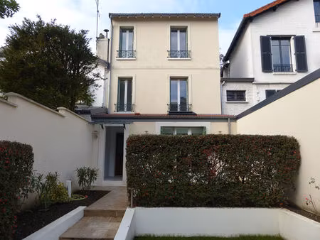location maison saint-cloud - 5 pièces - 101.58 m2