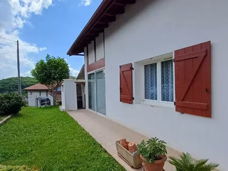 vente maison 5 pièces 137 m² saint-pée-sur-nivelle (64310)