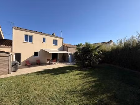les sorinieres : maison récente 4 chambres avec garage et te