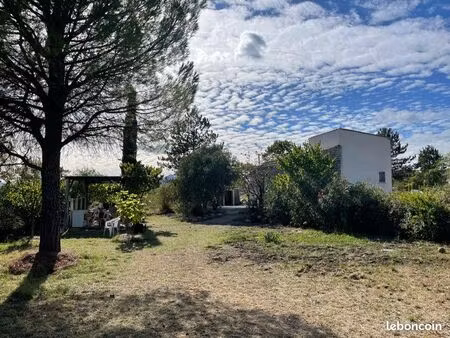 mazet rénové  vue exceptionnelle  terrain 3360 m²