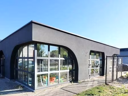 bien professionnel à louer à lembeke € 1.250 (lnujt) - vastgoed unicum | zimmo