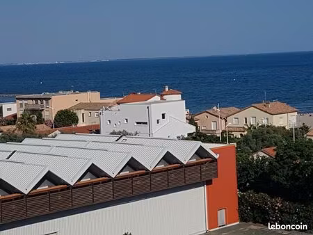 studio à l année tout compris