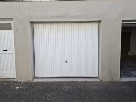 location parking sécurisé