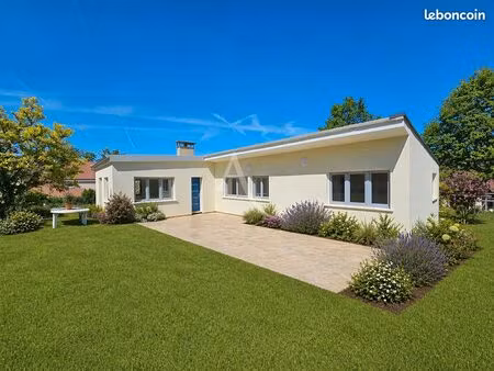 maison 6 pièces 150 m²