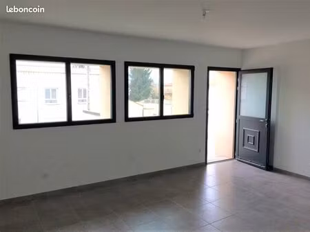 t4 récent de 120m²