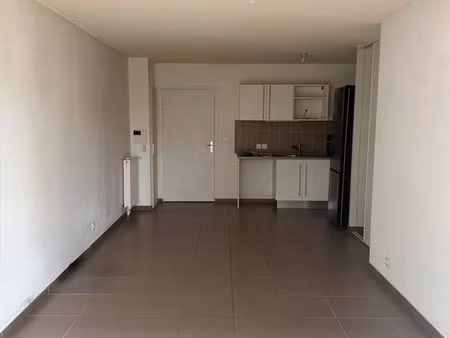 appartement en rez-de-chaussée à neuvecelle