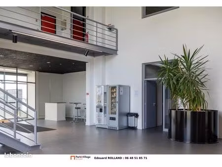 bureau à louer / bureau en location / site gardienné 14 m²/ 190 euros