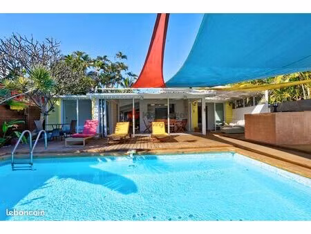 villa t4 (3 chambres) de 120m2 avec piscine à saint-gilles les hauts