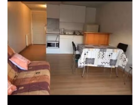 charmant petit studio à firminy