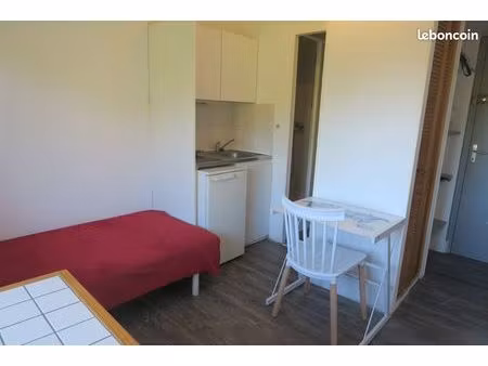studio meublé  rue sarrus
