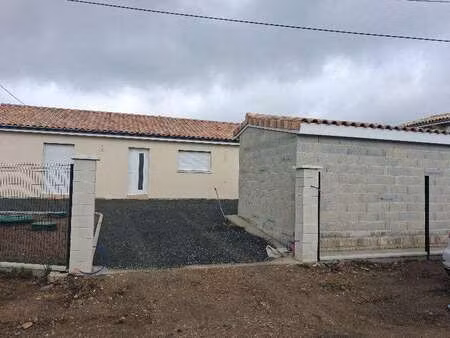 location maison à saint-mariens (33620) : à louer / 107m² saint-mariens