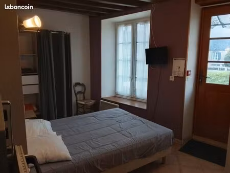 studio meublé