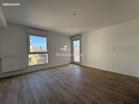 studio 1 pièce 24 m²