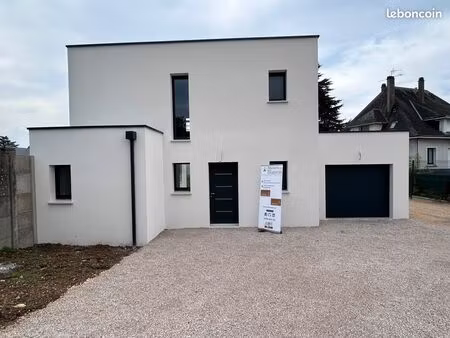 maison neuve a louer