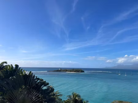 appartement t2 bis meuble vue ilet du gosier