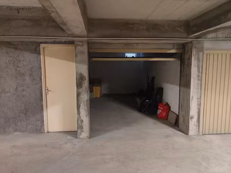 vente parking 21 m² à l'ile-rousse (20220)  44 000 €