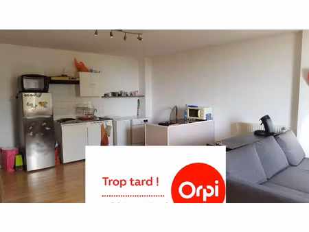 location appartement 2 pièces 60 m² à bailleul (59270)  595 €