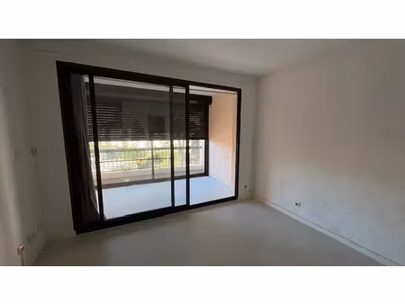vente appartement 1 pièce 30 m² le grau-du-roi (30240)
