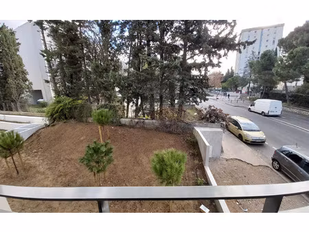 location appartement  m² t-3 à montpellier  934 €