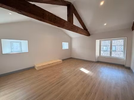 appartement rénové 3 pièces saint flour