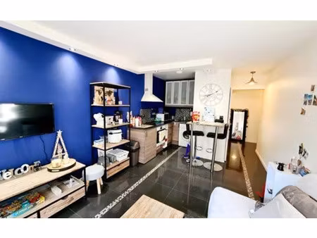 location appartement  m² t-2 à saint-germain-lès-corbeil  695 €