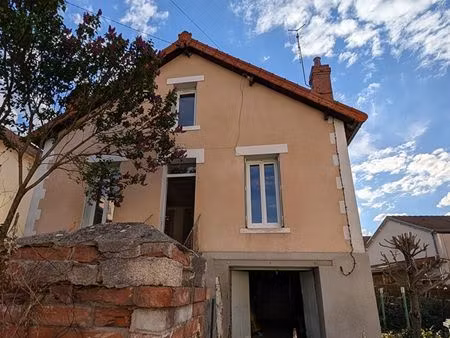 vallieres maison de ville avec jardin - rénovation à terminer !