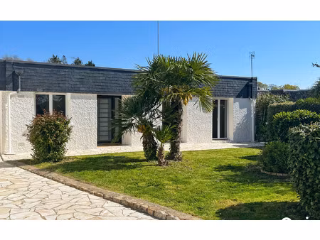 location maison  83.46 m² t-4 à lorient  1 618 €