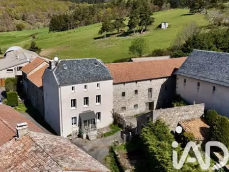 maison à paulhac-en-margeride (48140)