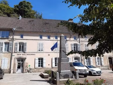 t3 spacieux au calme 15 kms de luxeuil