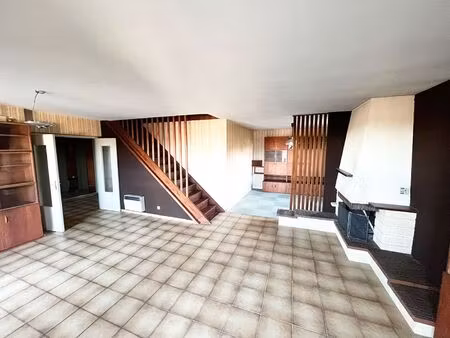 maison 5 pièces de 133 m2