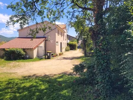 maison 8 pièces - les martres de veyre