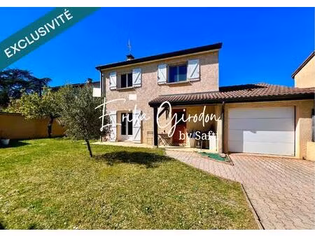 exclusivité – maison familiale lumineuse avec superbe pièce de vie de 53 m2 – miribel