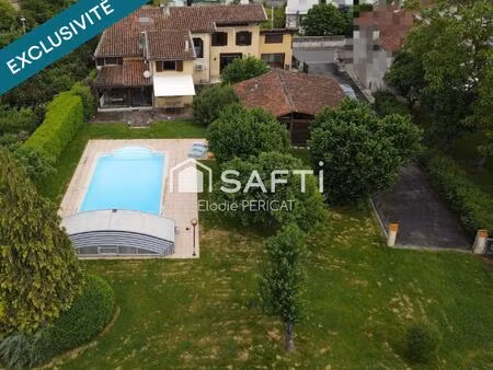 maison familiale avec piscine et garage