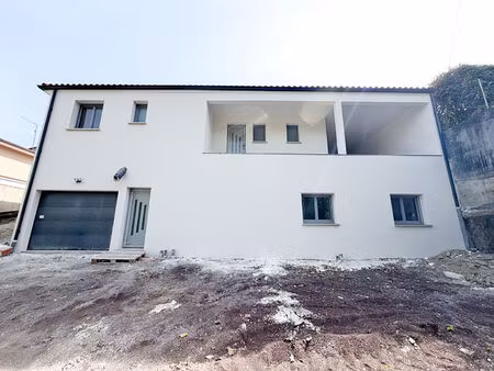 villa 7 pièces de 241 59 m2