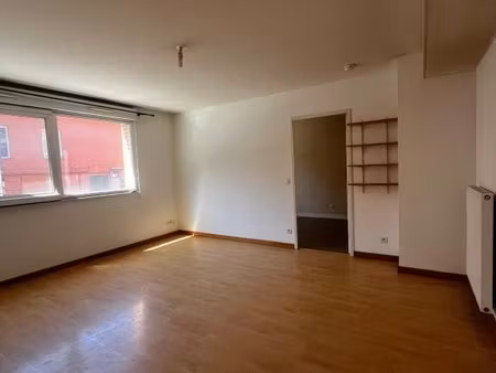 a louer  t2 de 45m² place saint marc à rouen