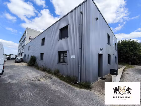 immobilier professionnel à louer le thillay