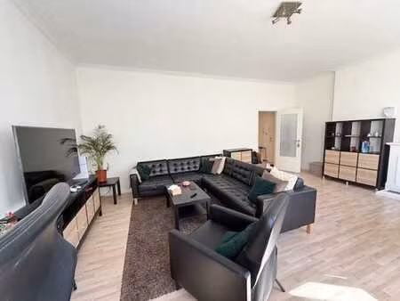 appartement 1 chambre  lumineux  1050 bruxelles