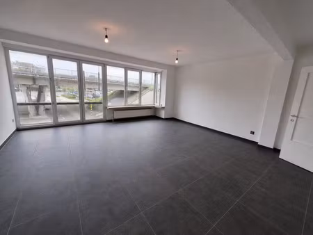 appartement à louer à sint-niklaas € 1.150 (lnuun) - empire estates | zimmo