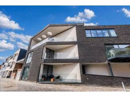 recent appartement met 2 slaapkamers  terras  kelder