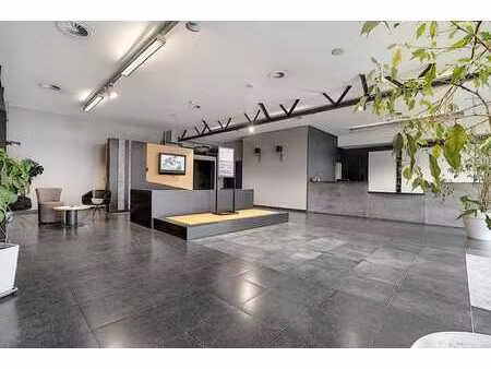 bureau / espace de stockage sécurisé de 29 m²