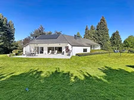 superbe villa 4 façades – faire offre à partir de 580.000 €