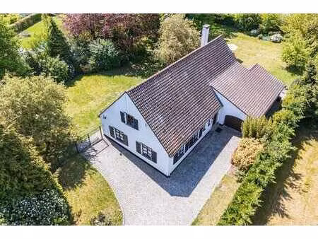 superbe villa 4 façades de fort caractère !